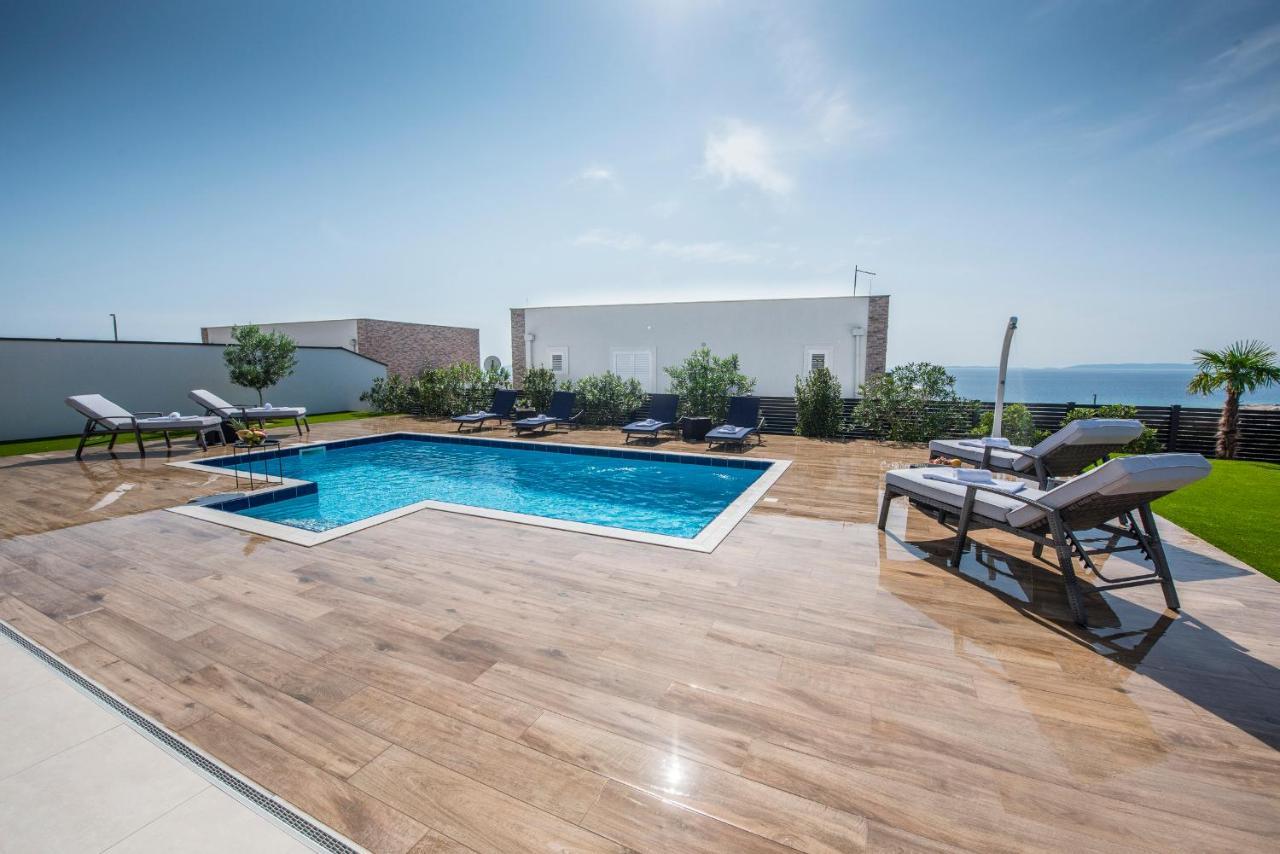 Villas Royal II With Private Pool Новаля Екстериор снимка